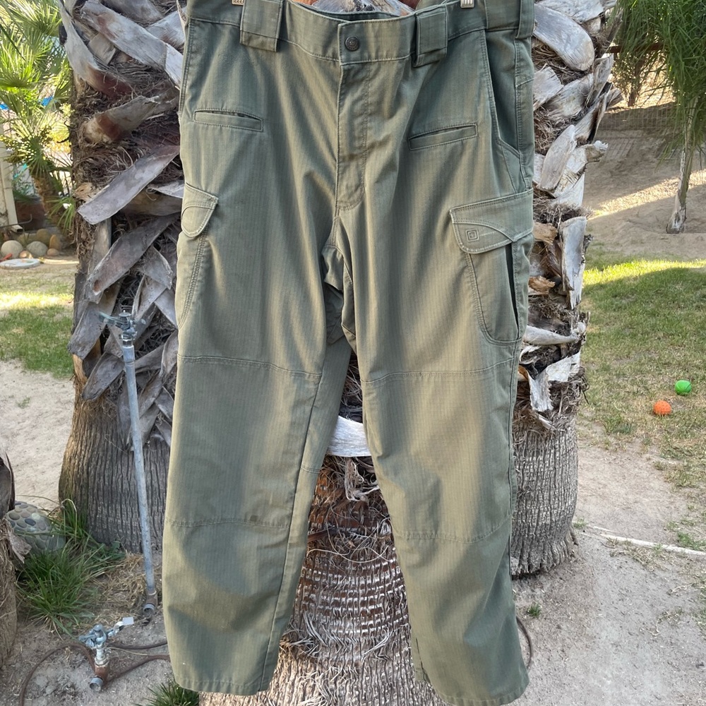 Men’s 511 Tactical pants law enforcement police Deputy size 38x32